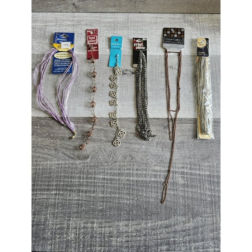 Crafter Lot Jewelry Designer Making Supplies Metal Chains Misc Estate Lot #9